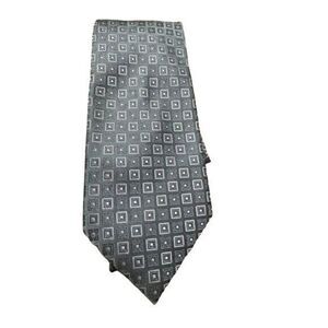 Donald J Trump Mens Signature Collection 100% Silk Gray Pink Squares 60" Necktie